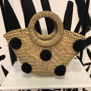 Mini Pom Pom Straw Bag